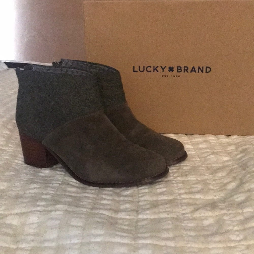 Toms Booties